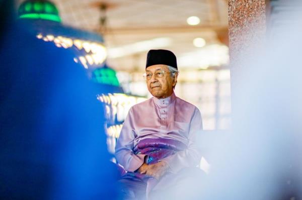Dr Mahathir: Younger generation too comfortable with good times, less interested in politics 