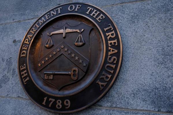 US Treasury unveils wage, apprenticeship guidance for clean energy tax credits