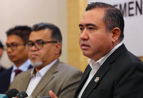 Transport Ministry: Public varsity students to get RM300 subsidy for purchase of domestic flight tickets